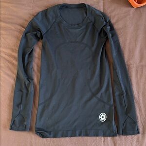 Black Long Sleeve Lululemon top, Club Pilates branded